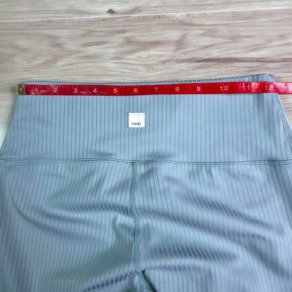 Vuori Inversion Rib Leggings - Picture 3 of 5